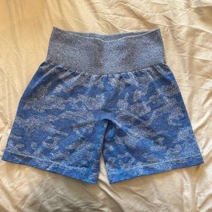 NVGTN High Rise seamless Camo Shorts